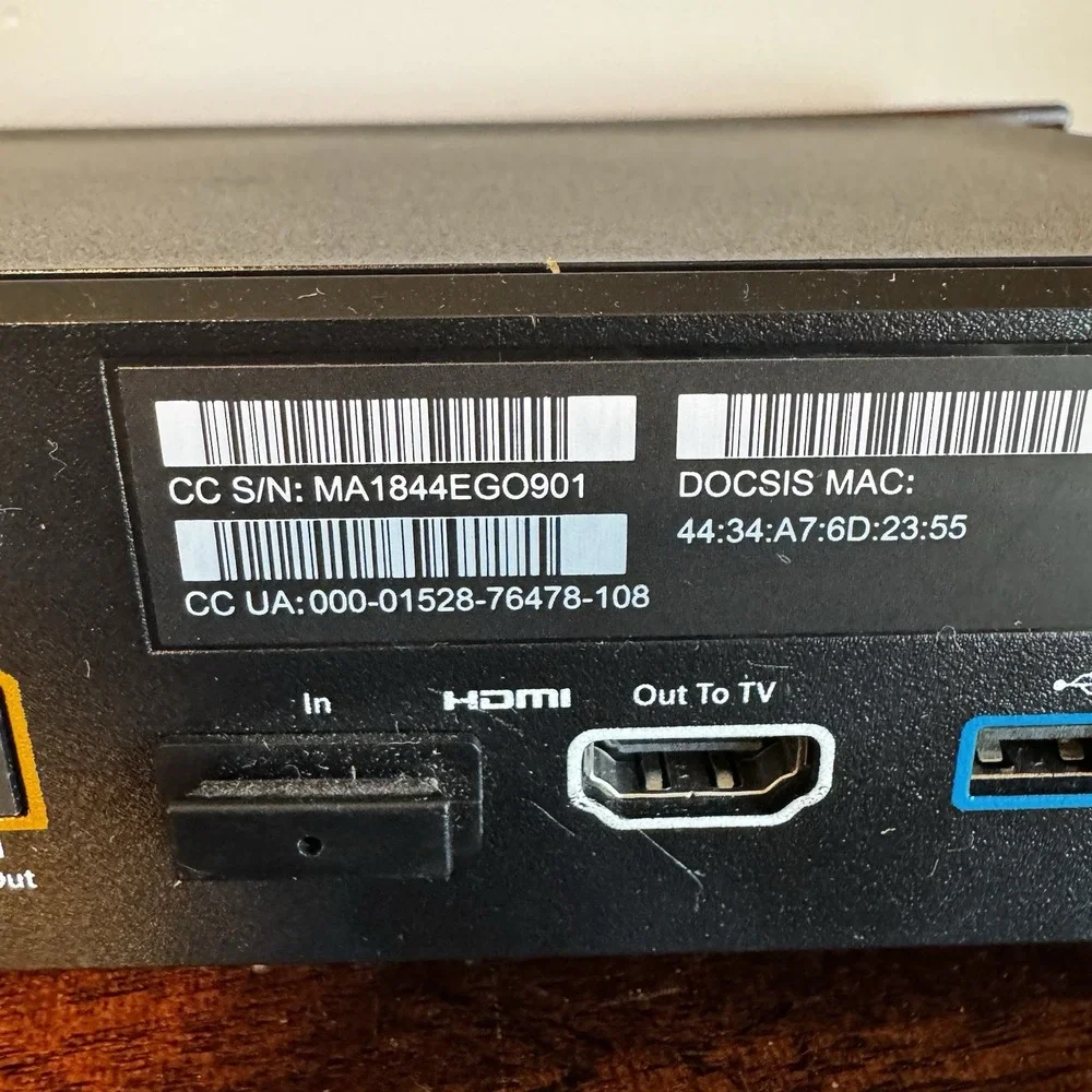 XFINITY XG2v2-P Model PACE PX022ANM HD TV Cable Box & Remote * NO CABLES *
